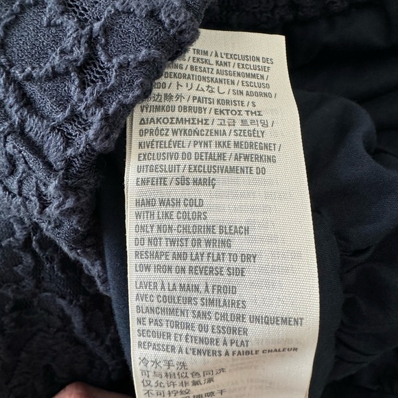 Abercrombie Vintage Navy Lace Mini Skirt ElasticWaist Excellent Condition Size S - Picture 7 of 7